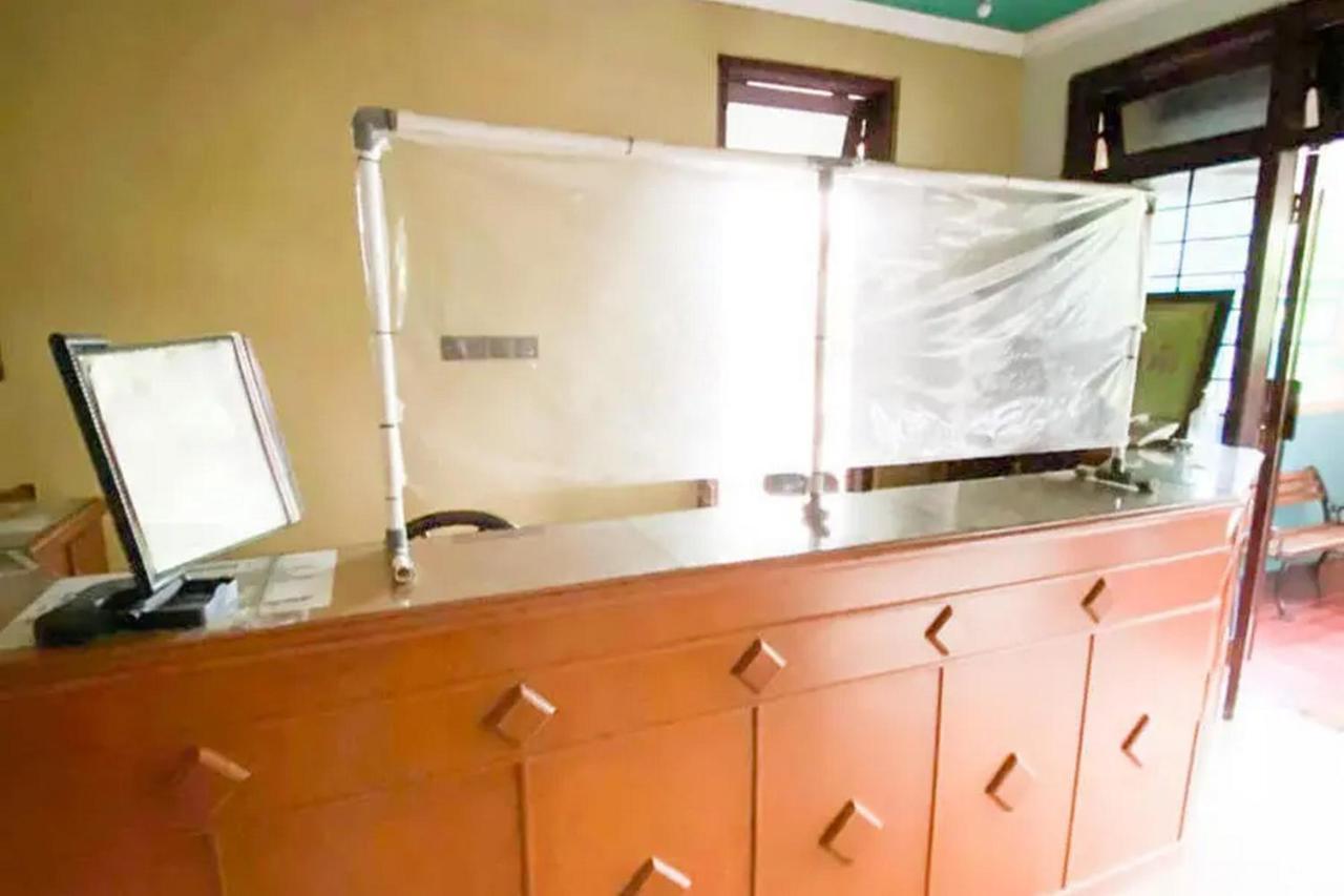 Hotel Shabine Rungkut Mitra Reddoorz Surabaja Exteriér fotografie